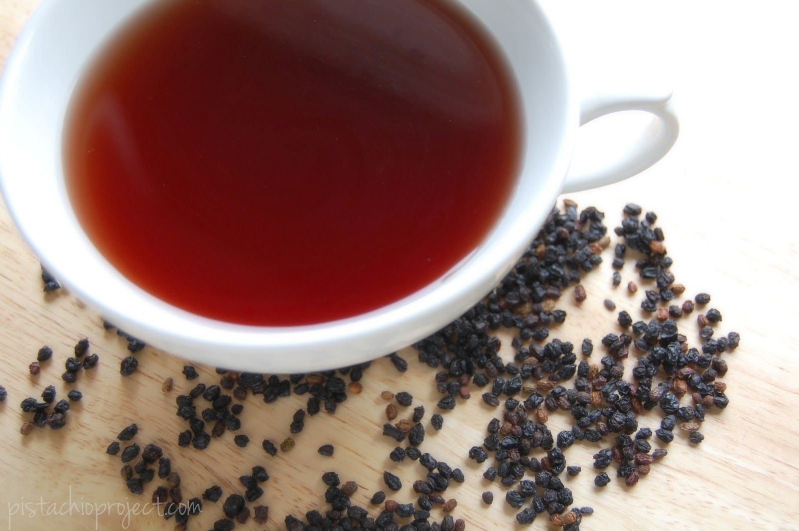 Reusing Elderberries to Make Elderberry Tea The