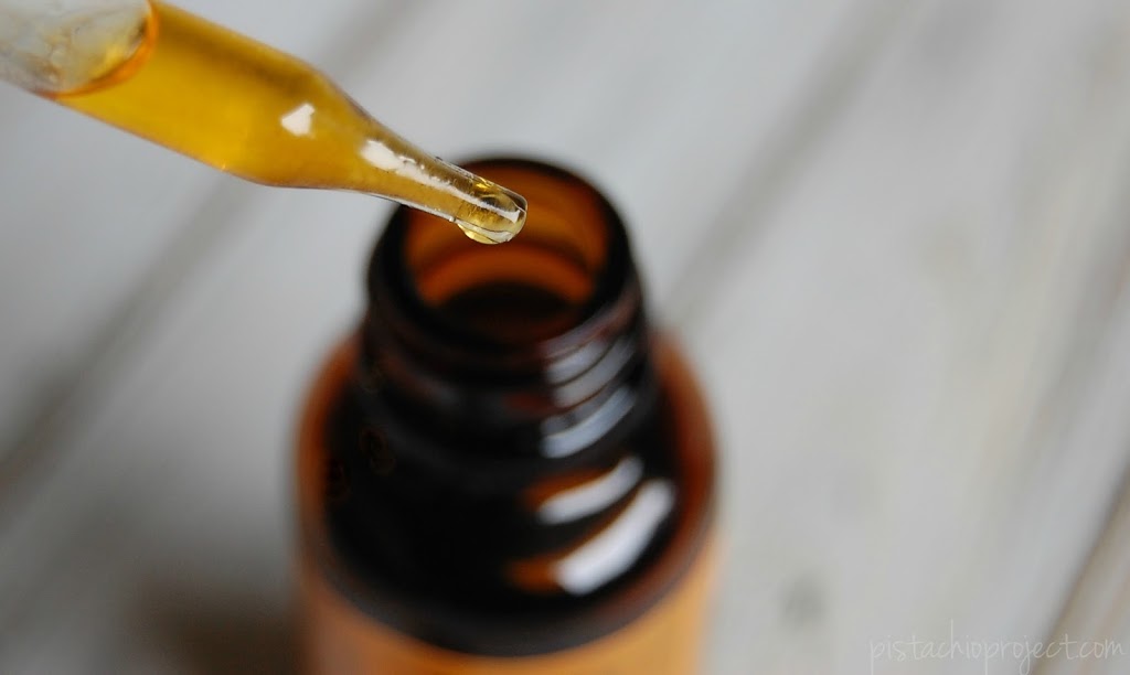 rosehip-oil